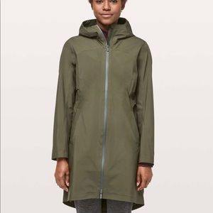 Lululemon Rain Rebel Jacket - Dark Olive